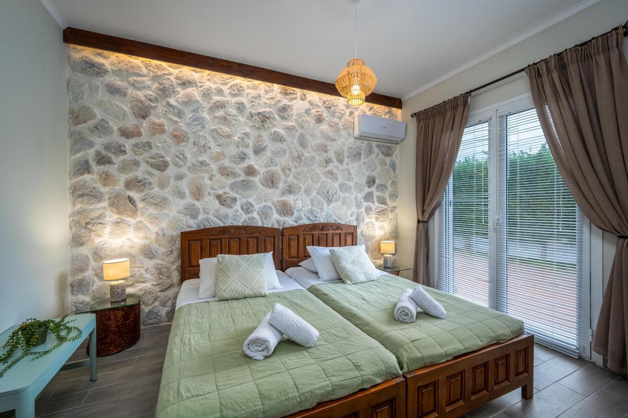 Villa Palmeras Soroni エクステリア 写真